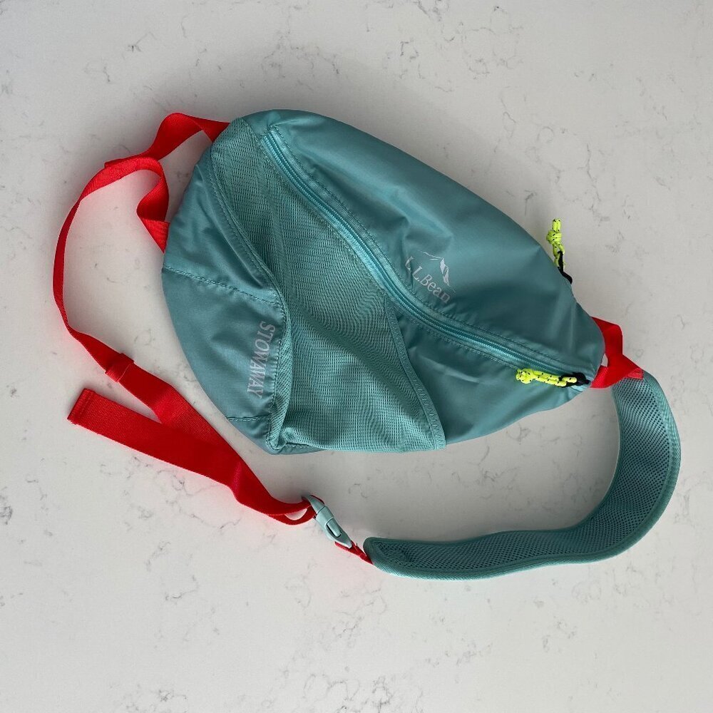 L.L.Bean Stowaway Sling Pack Polyester Zip Bag Soft Juniper Red Strap Sz OS NWOT
